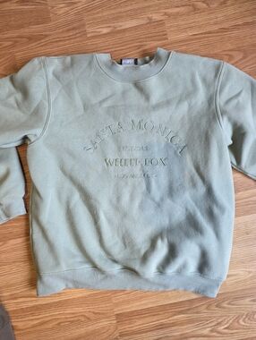 White Fox Boutique Sweatshirt